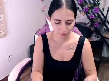 Samantha2girl  live sex cam