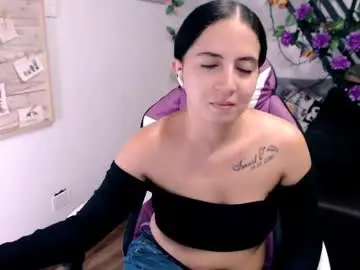 Samantha2girl  live sex cam