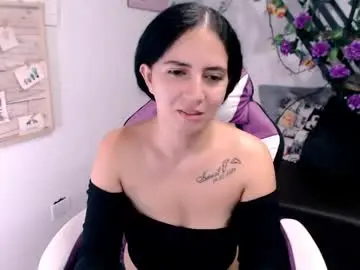 Samantha2girl  live sex cam