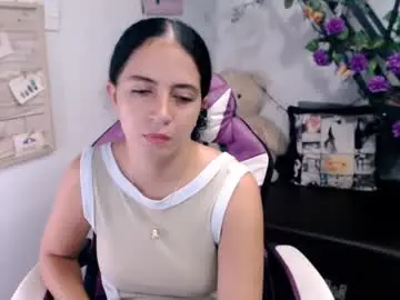 Samantha2girl  live sex cam