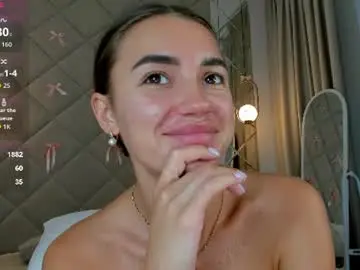 Selenevos  live sex cam