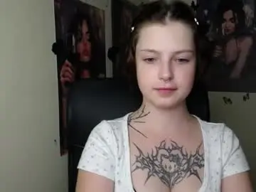 Sweet_cherryg  live sex cam