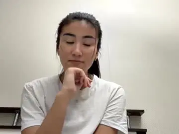 Elissakoebel  live sex cam