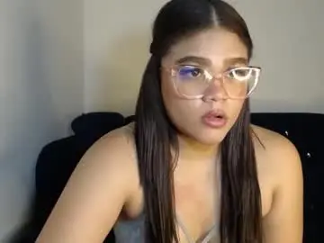 Isamoon99  live sex cam