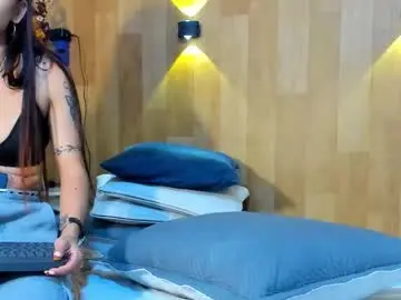 Marianaa90  live sex cam