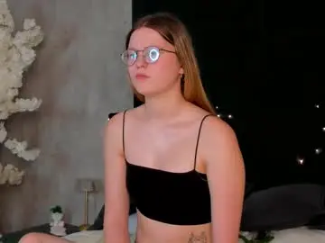 Peggyhunt  live sex cam