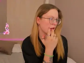 Peggyhunt  live sex cam