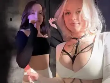 Roselunes  live sex cam