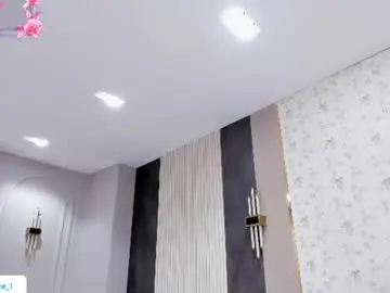 Scarlettmore  live sex cam