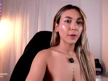 Ashley2004_  live sex cam