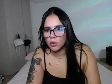 Baby_madyy  live sex cam