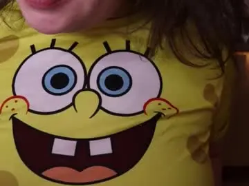 Bettysquirtson  live sex cam