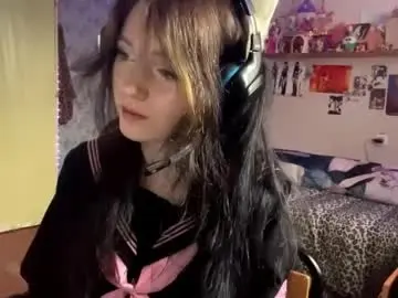 Bonitamadaras  live sex cam