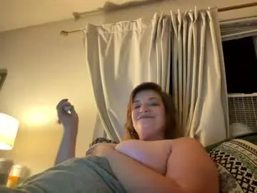 Bucketandbandit  live sex cam