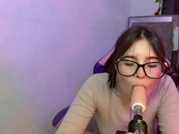 Destinya_  live sex cam