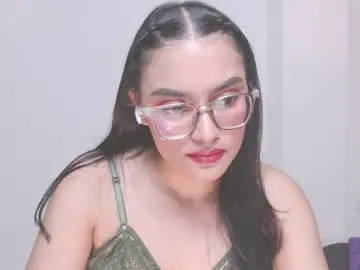 Eve_rox18  live sex cam