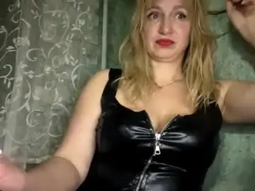 Gentlefever  live sex cam