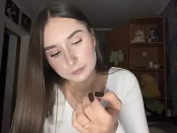 Kittynoskirty  live sex cam