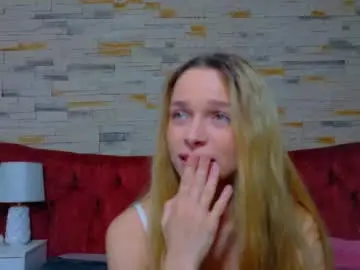 Lannaskyy  live sex cam