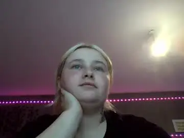 Light_lunaa  live sex cam