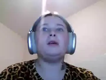 Light_lunaa  live sex cam