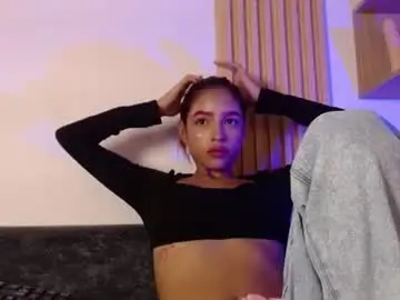 Luna_cherry02  live sex cam