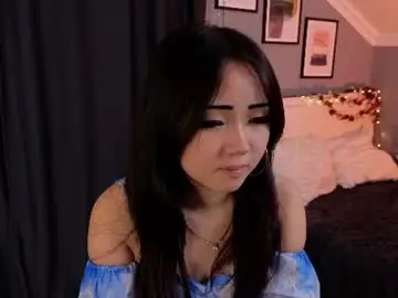 Mackenziehodgkinson  live sex cam