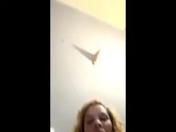 Mzwatermelon  live sex cam