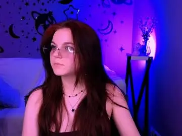 Nensy_may  live sex cam