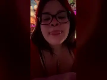 Thebaddestella  live sex cam