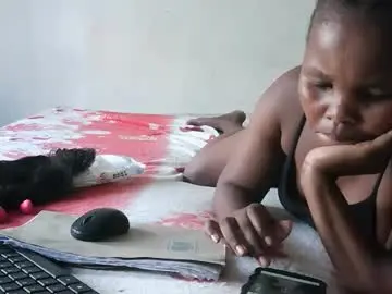 Ebonyspicy  live sex cam