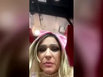 Ghostslut4u  live sex cam