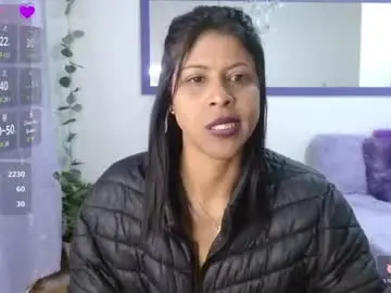 La_negritaa  live sex cam