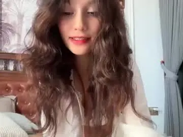 Linaage  live sex cam