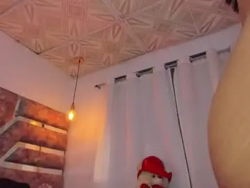 Mileonis_13  live sex cam