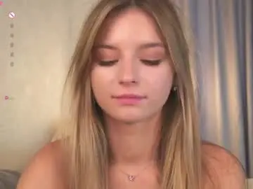 My_little_pollly  live sex cam