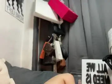 Naughtymira888  live sex cam