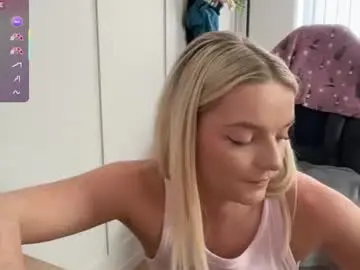 Rosekate2  live sex cam