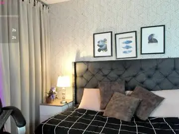 Sophie__blare  live sex cam