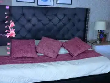 Sophie__blare  live sex cam