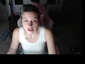 Adybadygirl  live sex cam