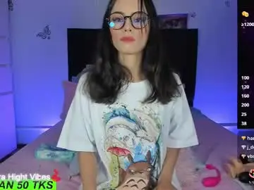 Alien_universe  live sex cam