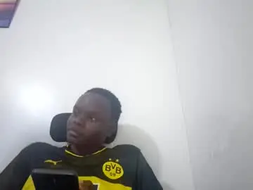 Bumble_bee25  live sex cam