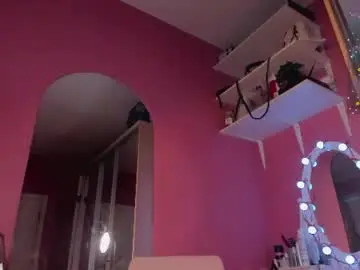 Caroline_kiparis  live sex cam