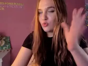 Caroline_kiparis  live sex cam