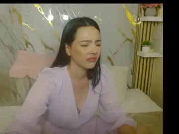 Charmmykitty11  live sex cam