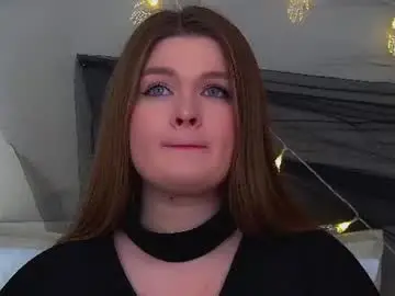 Crystallyons  live sex cam