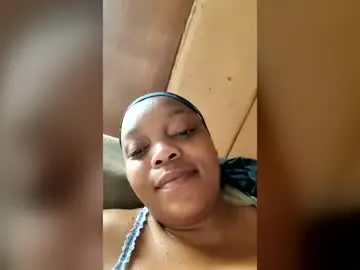 Ebonybu  live sex cam