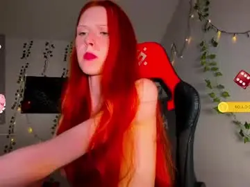 Fruttitatti  live sex cam