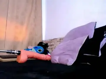 Honeypussy3021  live sex cam